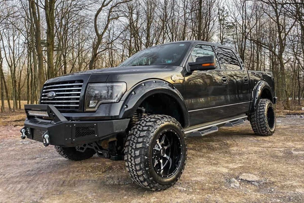 Rough Country 6 Inch Lift Kit Vertex/V2 Fits Ford F-150 4WD (2014) 57557