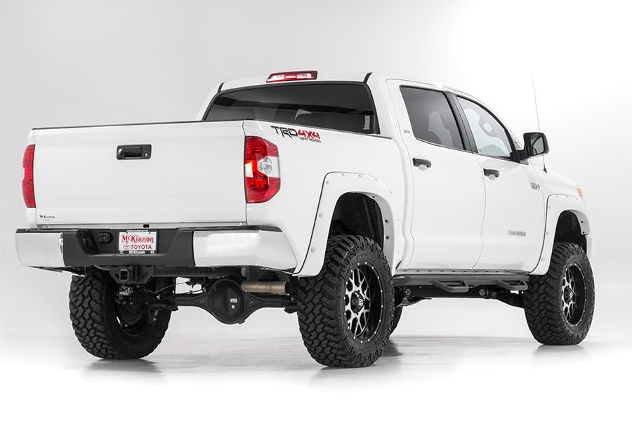 Rough Country 6 Inch Lift Kit Vertex/V2 Fits toyotaTundra 4WD (2016-2021)