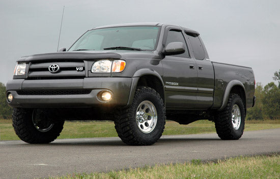 Rough Country 2.5 Inch Lift Kit Fits toyotaTundra 2WD/4WD (2000-2006)