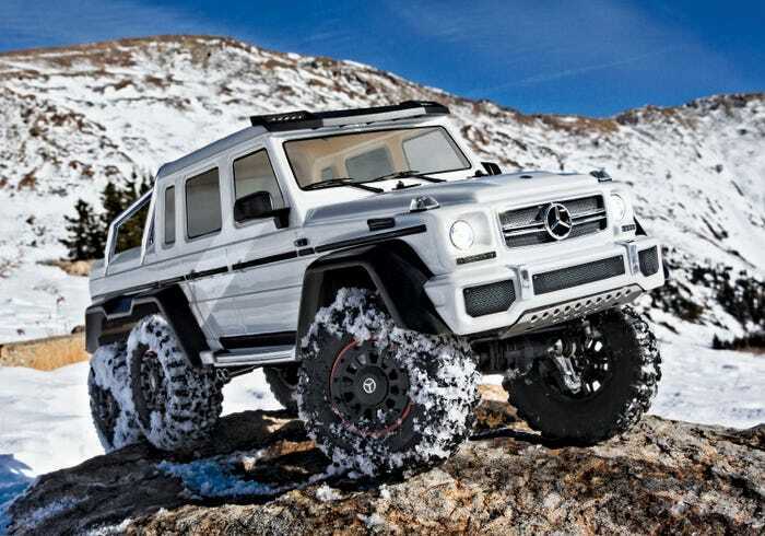 Traxxas 88096-4-WHT Mercedes Benz G 63 1/10 Scale TRX-6 Trail Crawler, White