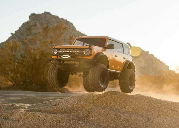 Traxxas Trx-4 Scale And Trail� Crawler With 2021 Ford� Bronco Body: Cyber Orange 92076-4-ORG